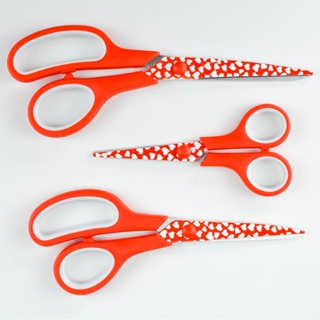 Kit Com 3 Tesouras Decoradas para Corte e Costura, Artesanato, Patchwork e Papelaria - CORAÇÃO em Oferta na Shopee