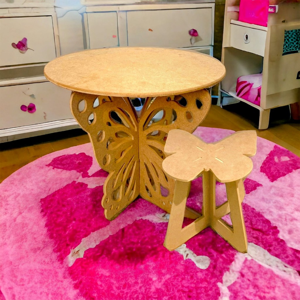 Mesa e  Infantil de borboleta com banqueta em Oferta na Shopee