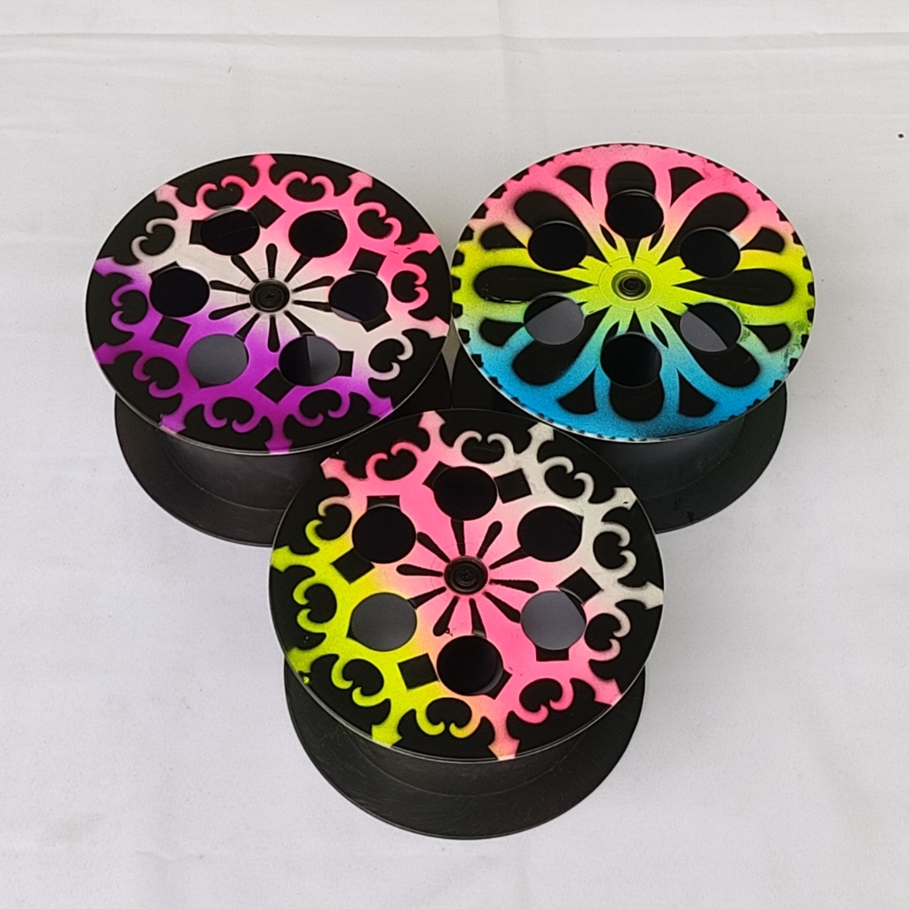 Pipa - Carretilha grafitada 21 cm com rolamento