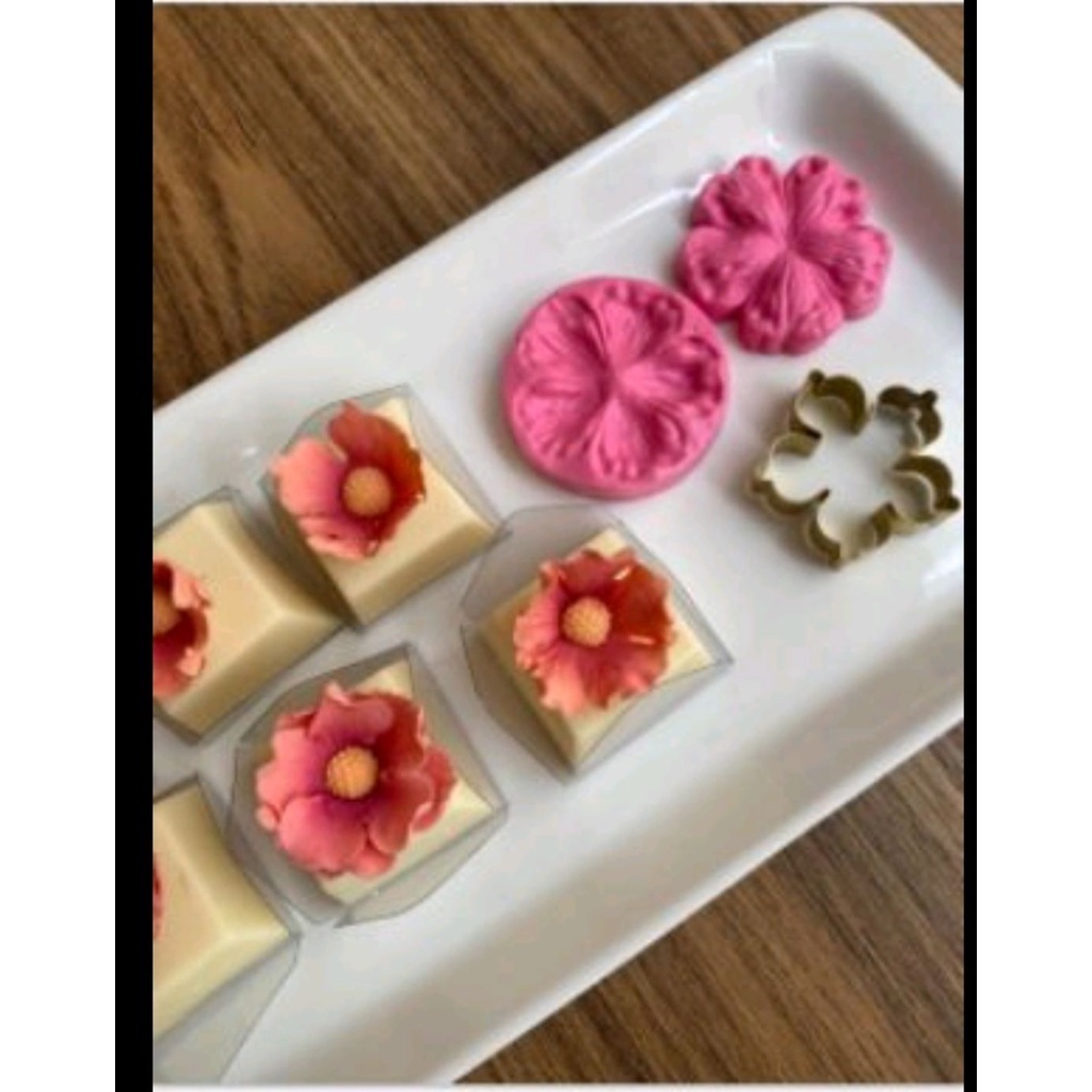 Mini kit frisador e cortador jasmim e rosa mosqueta