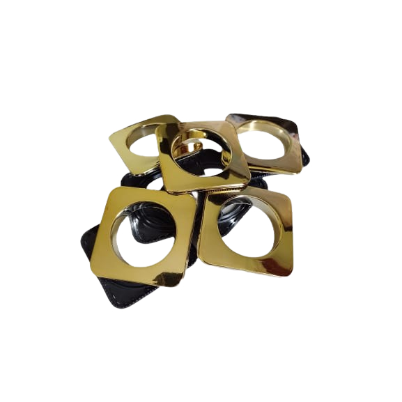 Ilhós Para Cortinas Dourado Quadrado 100 Pares Argolas 28mm Kit em Oferta na Shopee