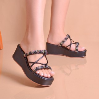 Sandália feminina confortavel promoção tamanco salto 7 centimetros.rubi.
