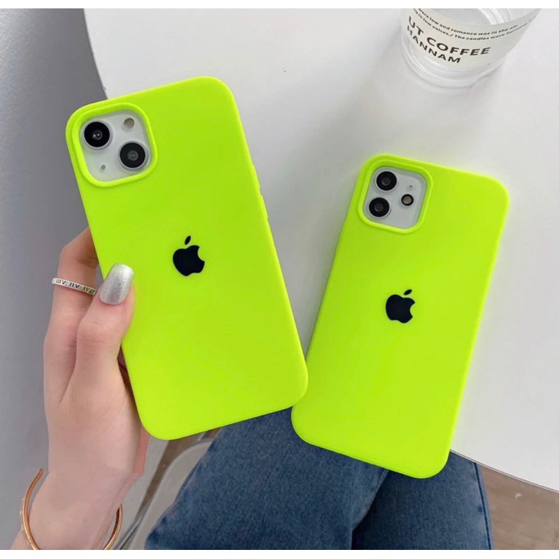 Capa Capinha Aveludada Verde Limão Para IPhone 11 11PRO MAX 12 12PRO MAX 13 13PRO MAX 14 14PRO MAX 15 15PRO MAX 16 16PRO em Oferta na Shopee