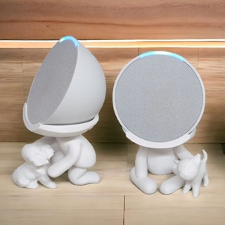 Suporte Alexa Echo POP. Tema Robert Plant Violão, Gato, cachorro, família entre outros - Presente, decoração criativa, música, som, stand de mesa Amazon