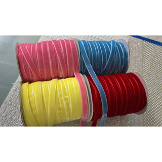 FITA DE VELUDO DE 1 cm / PT COM 5 metros em Oferta na Shopee