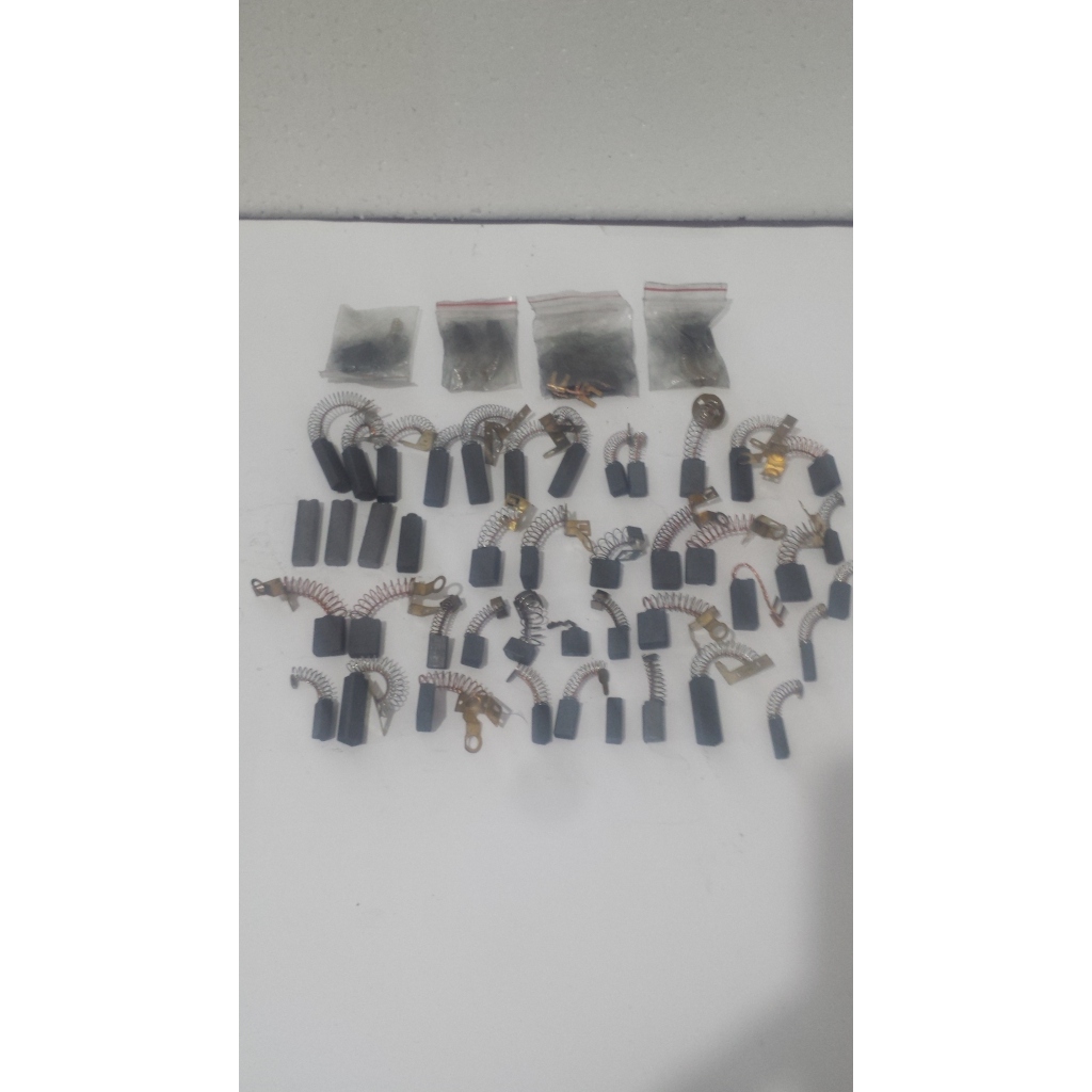 CARVÃO DIVERSOS UNIDADE CADA 3,00