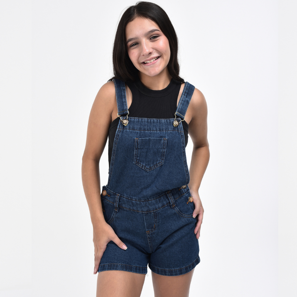 Jardineira short jeans macaquinho de alça infantil juvenil 10 ao 16 em Oferta na Shopee