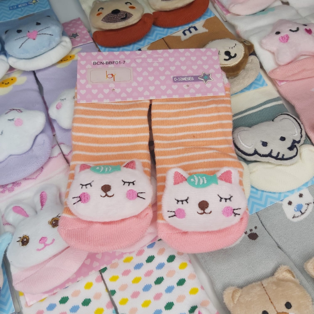 Kit 4 Pares Meia 3d Bebê Bichinho C/sino Inverno Infantil