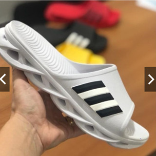 Chinelo Addidas Slide Masculino e Feminino Sandália Kivah Maverick Pagodeiro Kenner Futebol