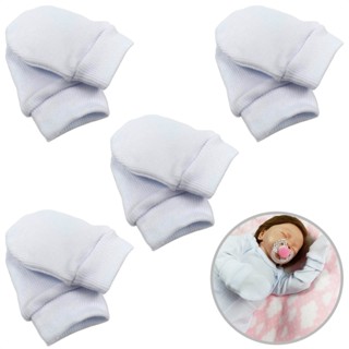 Kit 4 pares de Luvinha Brancas Malha Canelada Recém Nascido