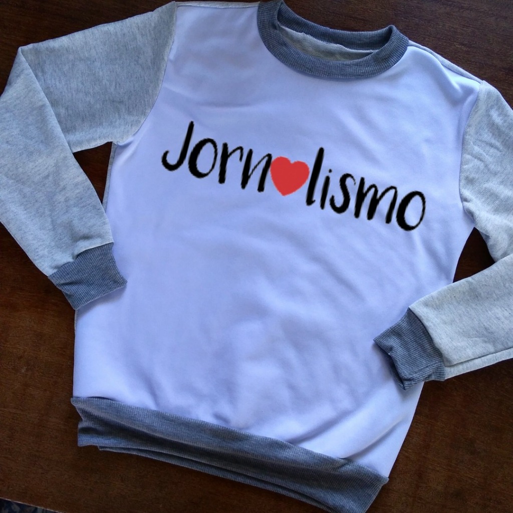 Blusa de Jornalismo - Moletom Feminino