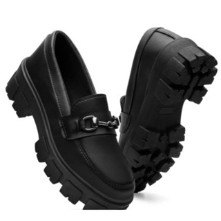 Mocassim Blogueira Feminino Tratorado Com Solado Alto Leve Sapato Plataforma Com Metal Dourado Off White Ou Preta