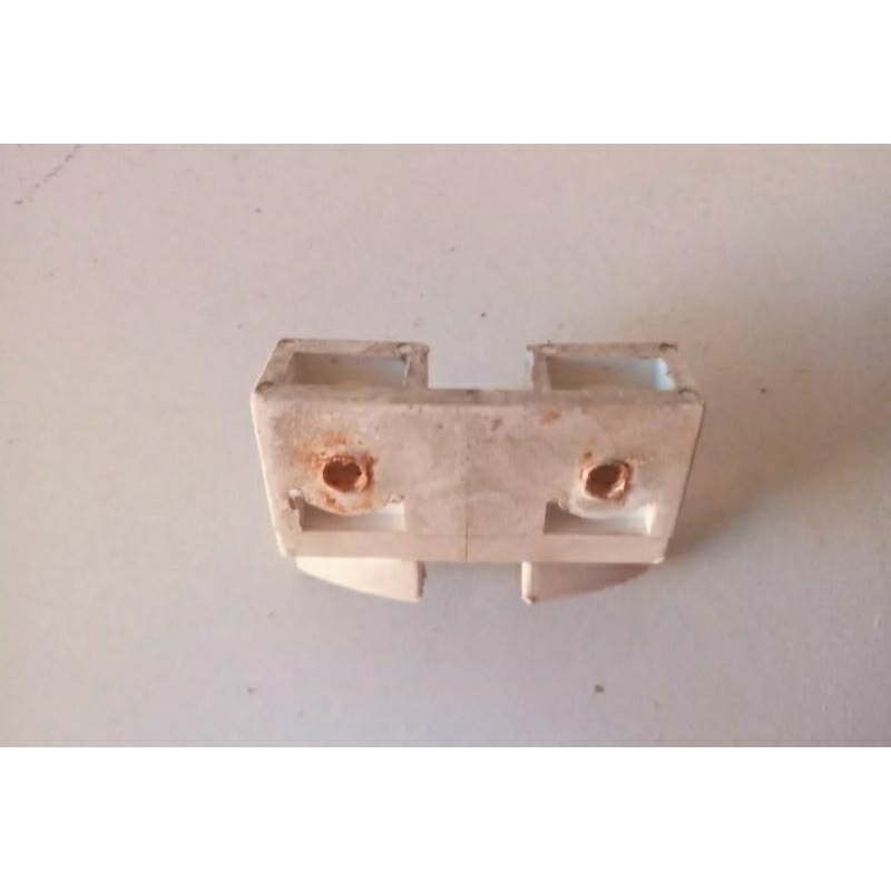 Suporte da bomba de drenagem da lavadora eletrolux usado excelente