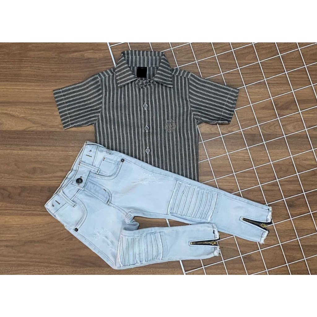 Roupa Aniversário Menino Infantil Camisa Manga Curta Listrada Calça Jeans Clara com Zíper
