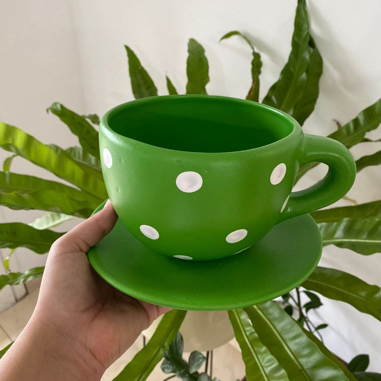 Vaso Xícara com prato para plantas, cactos, suculentas/Vaso xícara com pratinho.