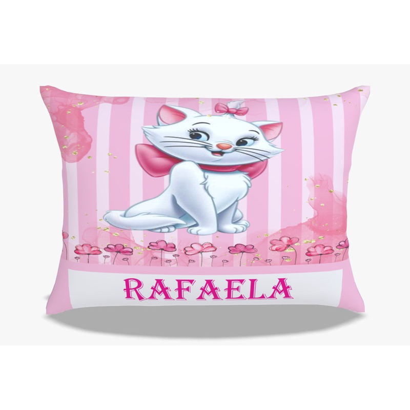capa de travesseiro gata marie com seu nome !