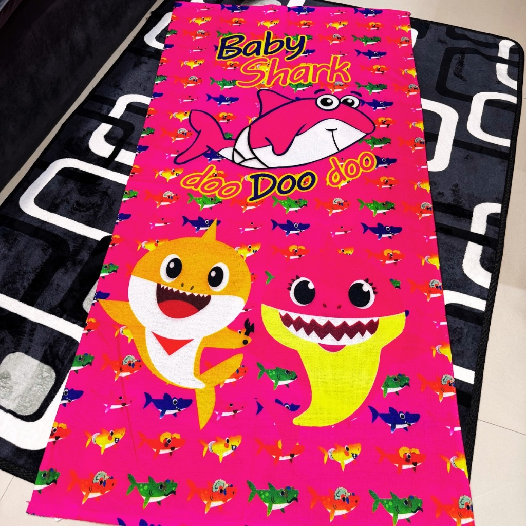 Toalha Infantil Banho Praia Algodão Grande Rosa Baby Shark