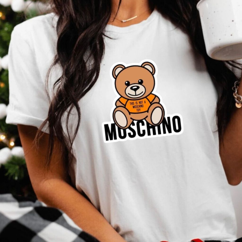 Camiseta Moschino em Oferta | Shopee 2026