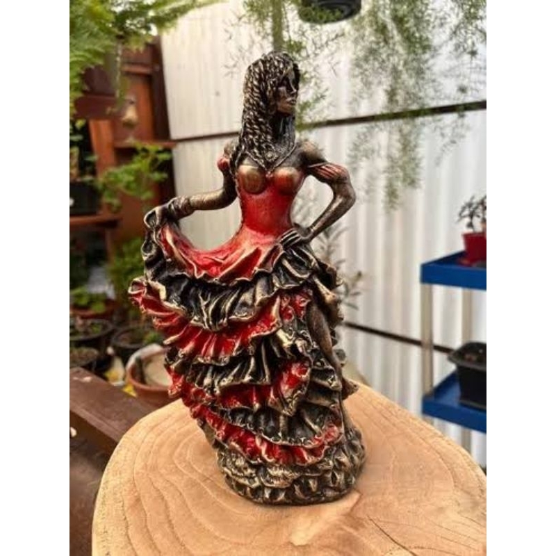 IMAGEM POMBA GIRA UMBANDA E CANDOMBLÉ