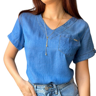 Blusa feminina jeans manga curta gola v com bolso