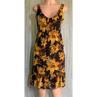VESTIDO DE ALÇA COM BABADO curto