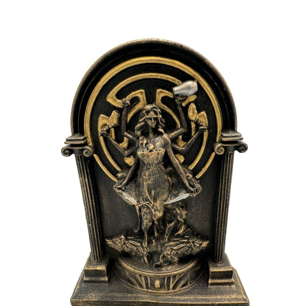 PLACA HECATE 15CM WICCAA DR em Oferta na Shopee