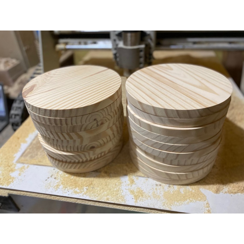 Tabua redonda de madeira pinus 20cm