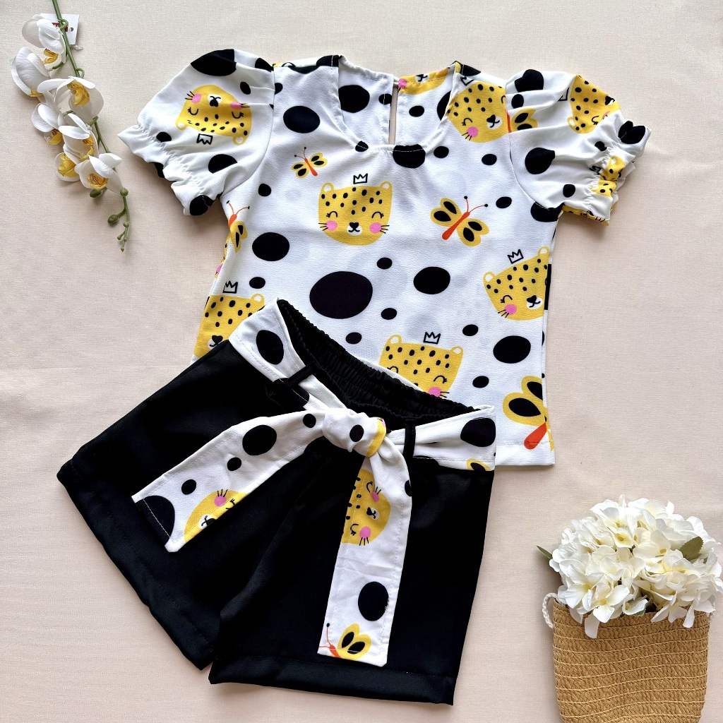 Roupa conjunto infantil feminino menina criança blusa estampada short bermuda com cinto modinha blusa manga fofa bufante