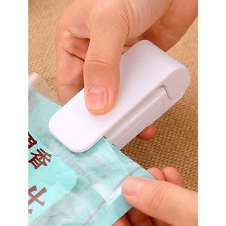 Mini Seladora Portatil à Pilhas Para Lacrar Embalagens Plasticas Vedação em Oferta na Shopee