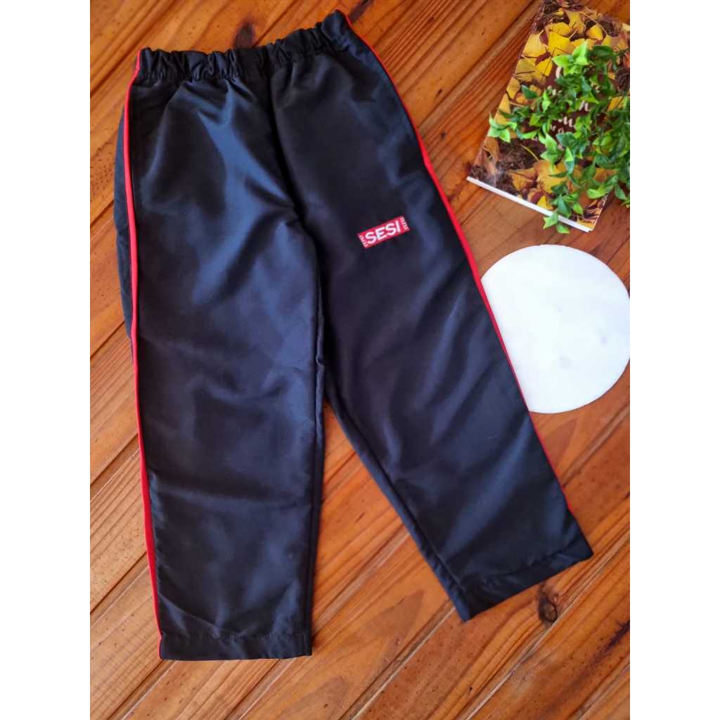 Calça tactel unissex sem forro escolar Sesi. Infantil, juvenil, adulto e plus size.