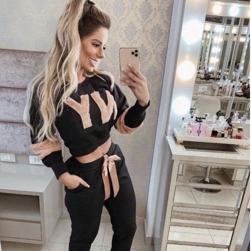 Conjunto Moletom Ny Peludo Maria Gueixa