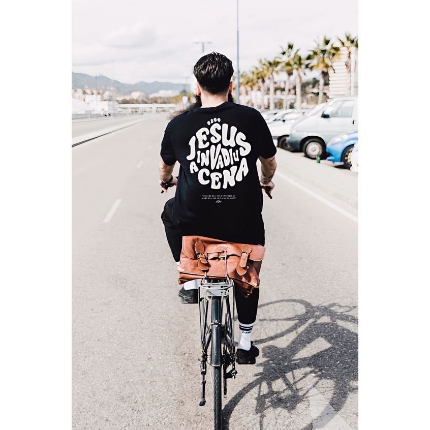 Camiseta Oversized Estampada Jesus Camisa Streetwear Grafite Lançamento