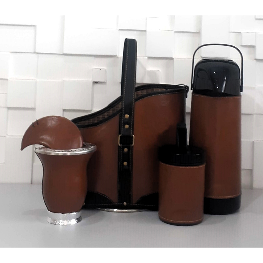 kit de chimarrão 5 peças modelo 04 mateira, garrafa 1l cuia de porongo porta erva e tapa erva.