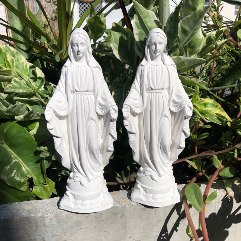 NOSSA SENHORA DAS GRAÇAS  OU MEDALHA MILAGROSA 20cm EM GESSO CRU em Oferta na Shopee