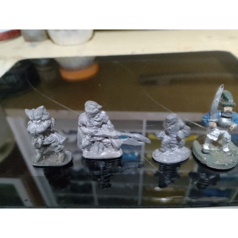 lote 4 miniaturas de chumbo 1 soldado
