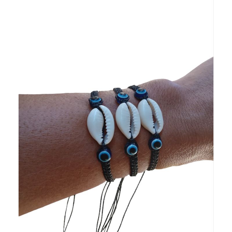 Pulseira | Tornozeleira Macramê Búzio Hippie | Pulseira Verão| Pulseira com Búzios/olho grego/proteção.