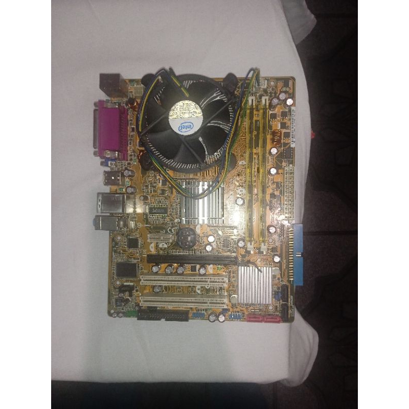 Placa mãe (ASUS)DDR 2 + core 2 duo + 4GB de RAM (colecionador)