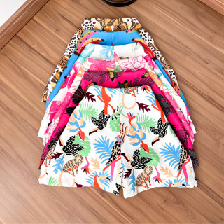 Short Alfaiataria Feminino Floral Com Bolso Estampas Flores Inspiração farm Cintura Alta Confortável Casual