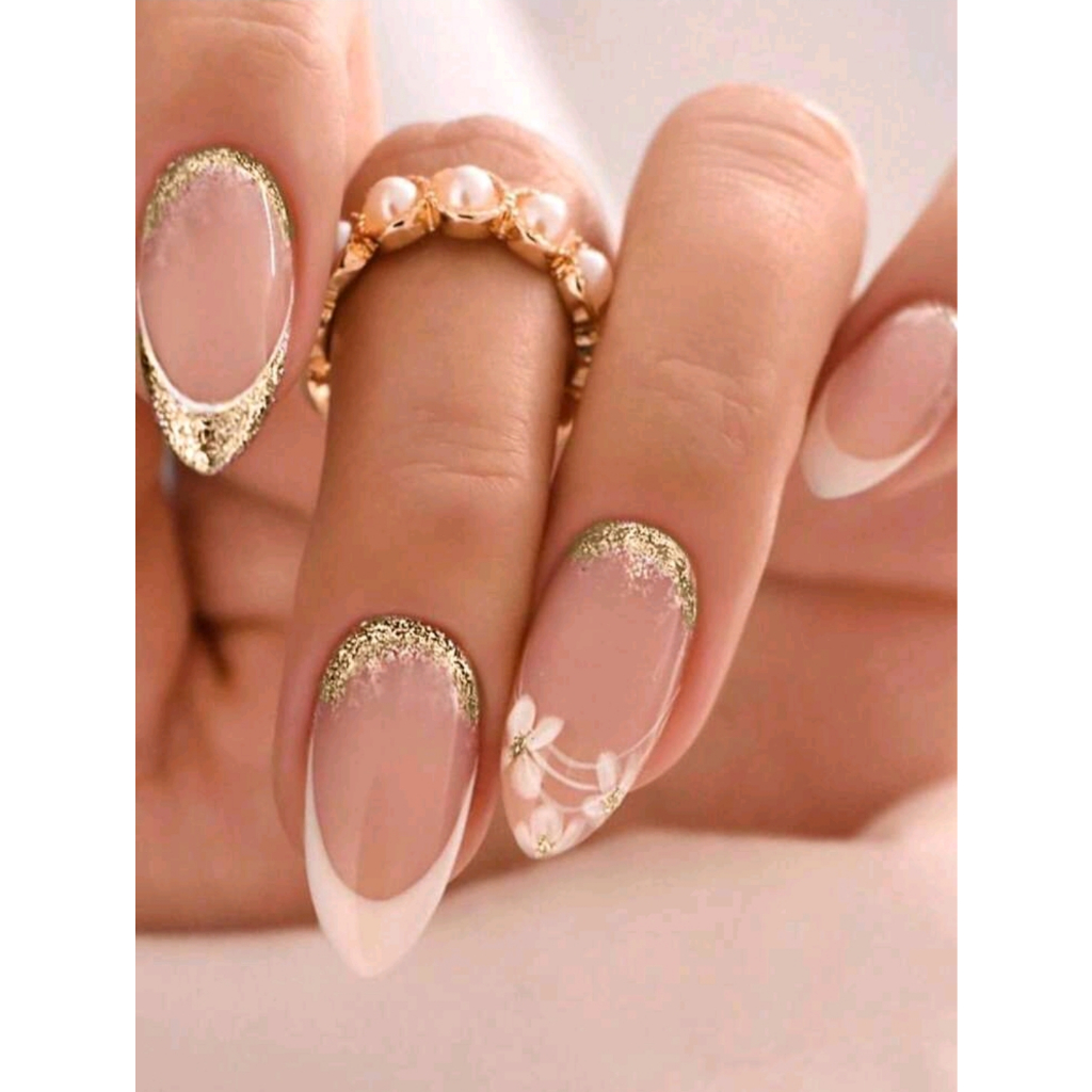 Unhas Decoradas com Glitter Dourado: Onde Comprar | BuscaProdutos