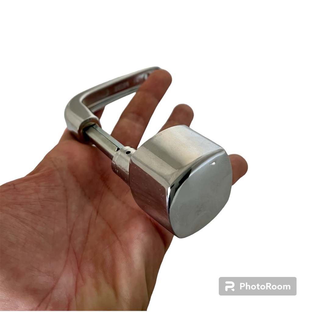 Maçaneta Alavanca Bola para Portas Cor Cromada - Universal Fechaduras em Oferta na Shopee