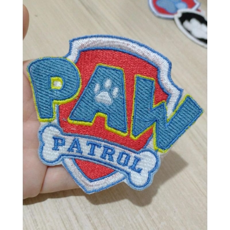 bordado patrulha canina