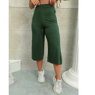 Calça Feminina Pantacourt Lisa De Malha Viscolycra Leve