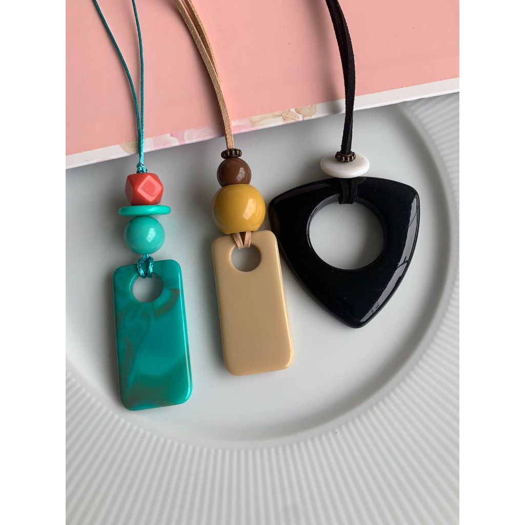 Colar feminino longo versátil com 3 peças