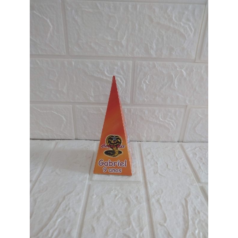 Cobra Kai lembrancinha de aniversário caixa cone piramide montada | kit festa papelaria personalizada envio rápido