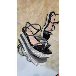 Sandália feminina flatform anabela com strass ref.680