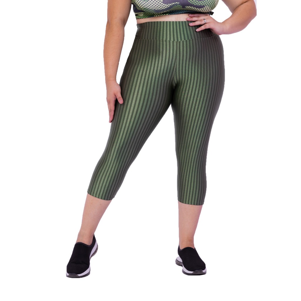 Calça Corsário Capri Plus Size Em Poliamida 3D G1 G2 G3 G4 Cintura Bem Alta Fitness Academia Feminina