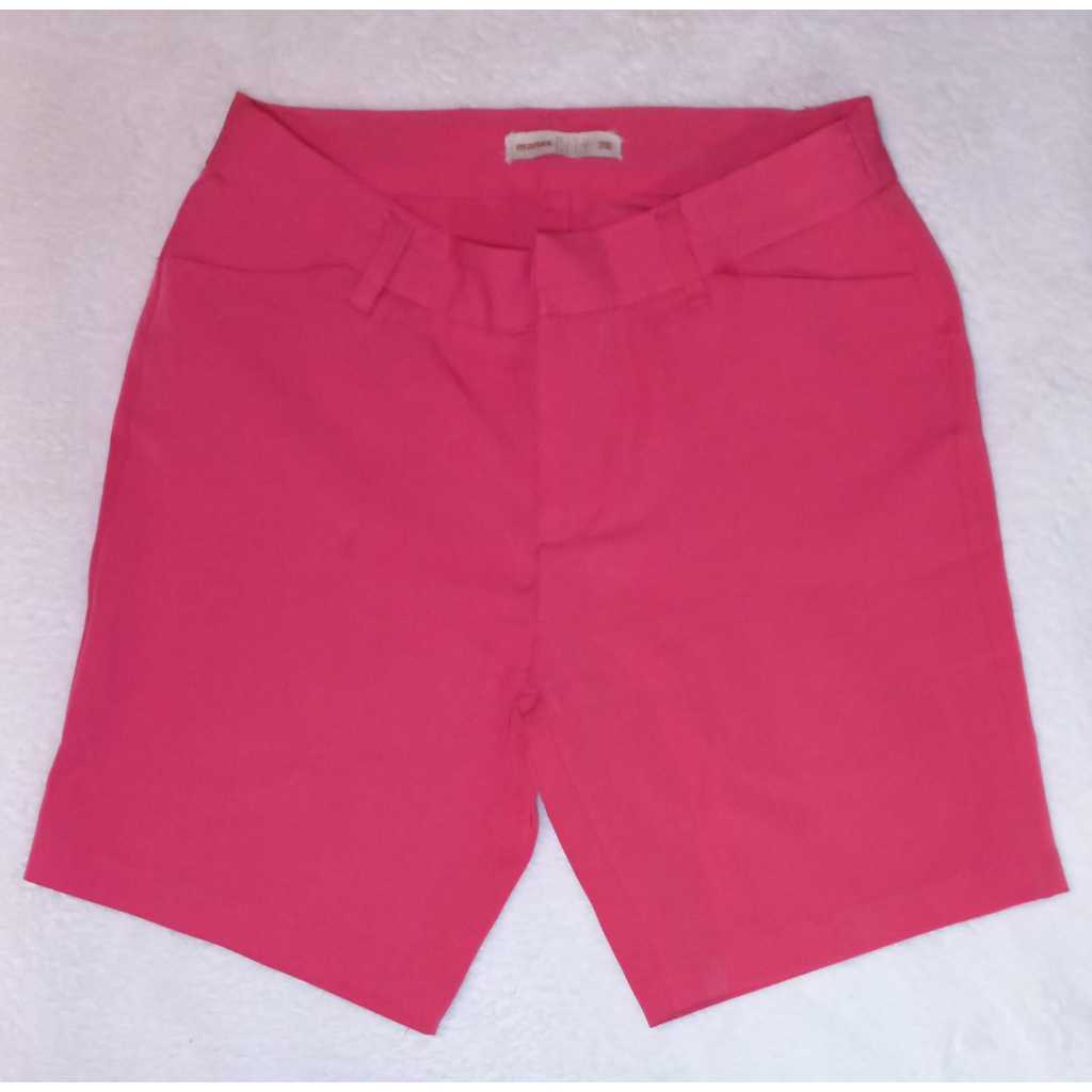 FS 479 - Bermuda rosa feminina, Marisa City, confeccionada em poliéster, com bolsos dianteiros funcionais, tamanho 36