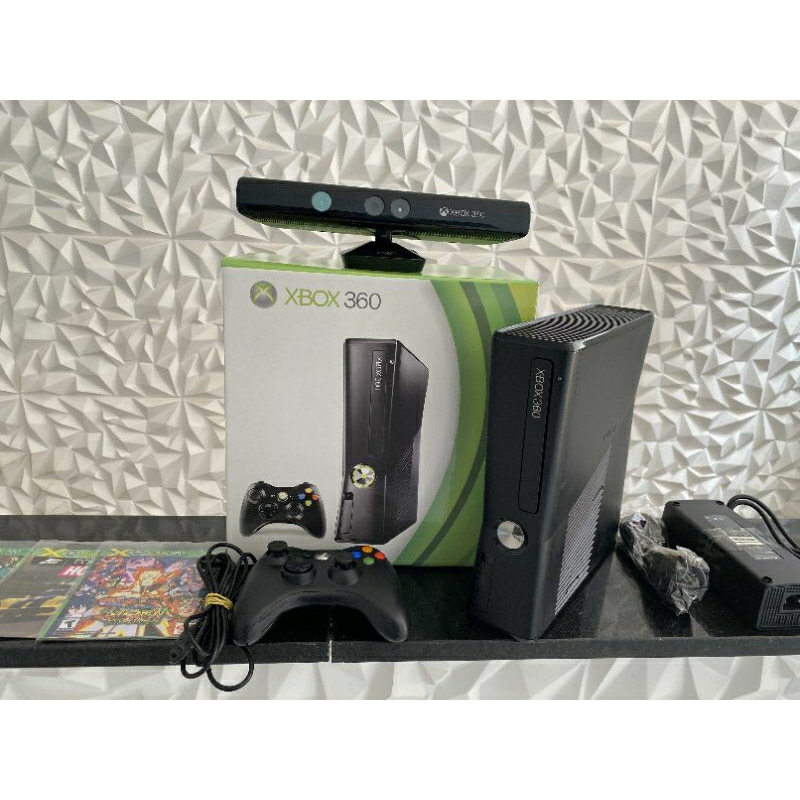 Xbox 360 slim Desbloqueado com Kinect + Garantia
