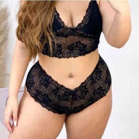 Conjunto Lingerie Plus Size De Renda Espera Marido Cropped e Calcinha Shorts Sexy