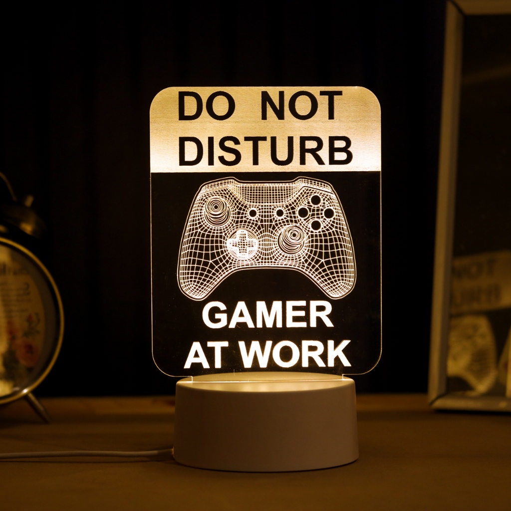 Luminária LED 3D de Mesa/Luz Noturna Presente Criativo/Decoração - gamer at work, manede videogame